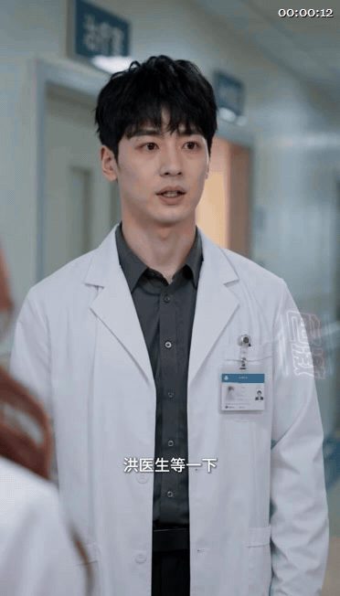 【AI短剧】《交换游戏》EP1-14集，小情侣巧合进入夫妻交换网站参与教授和他夫 配图6