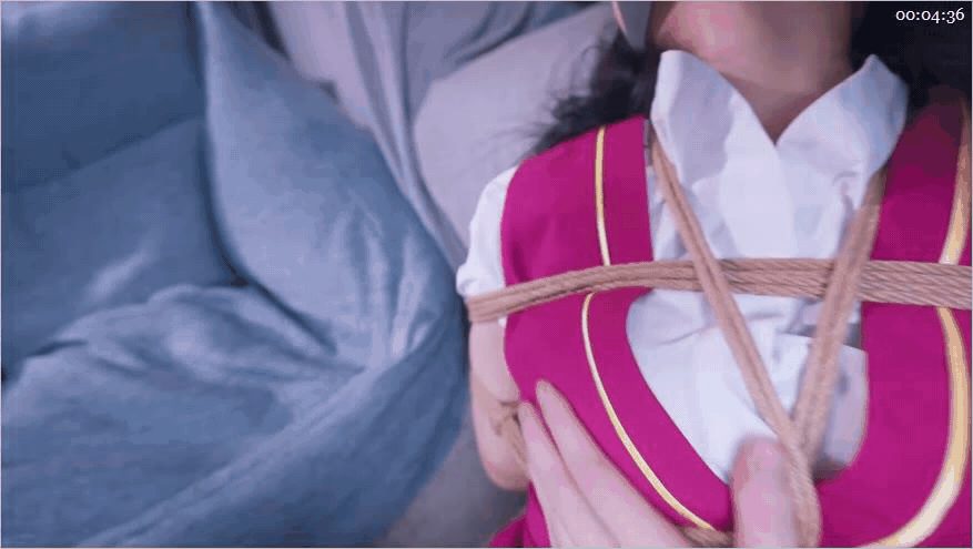 精品推荐【SM调教】绳艺博主【悠米】【完整版】合集系列之（美女空姐劫持记）4V 配图3