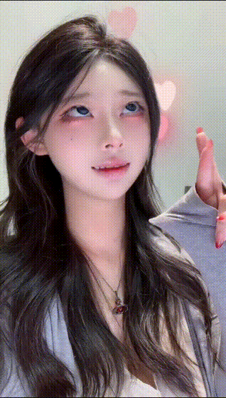 【AI脱衣】继续快手抖音小红书网红明星超爽直播口交！ 配图4
