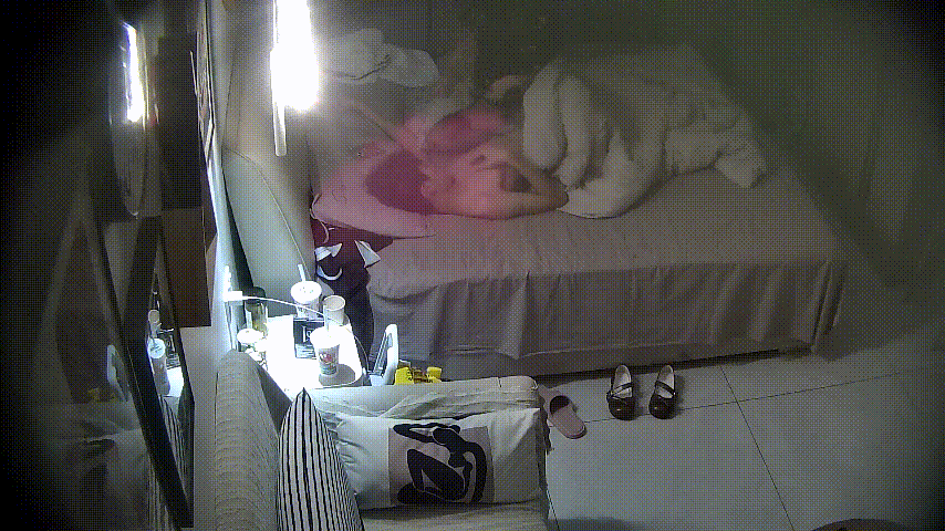 大学城3-15：小美女与男友床上激情缠绵，男人痴迷美臀扶腰猛操，压臀狂干到高潮！ - 老宋论坛-老宋论坛
