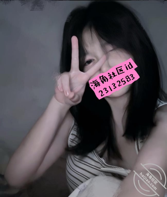 【金币】有史以来最白最嫩的萝莉小情人，矮矮的像小朋友-老宋论坛