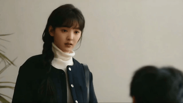 【AI脱衣+AI推演】魔改版电视剧《难哄》完整版11分钟 章若楠 张淼怡 配图4