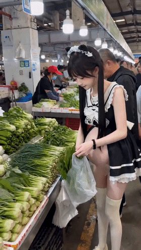 【AI自制小短剧】《牛头人下》在黑人尼哥大屌洗礼之下，女友怀孕还被大黑屌狂操！ 配图1