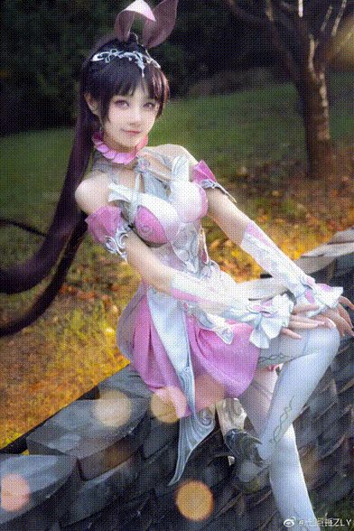 【AI脱衣】继续快手抖音小红书网红明星抖音Coser 走路摇ZLY！ 配图2
