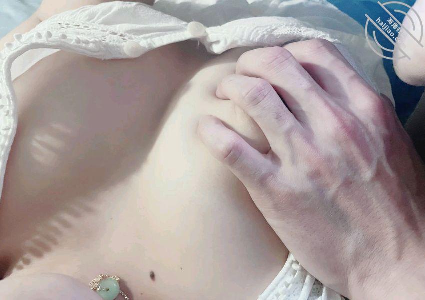 14、原创，玩表妹大奶子，想摸下面却不让，怎么搞。 - 老宋论坛-老宋论坛