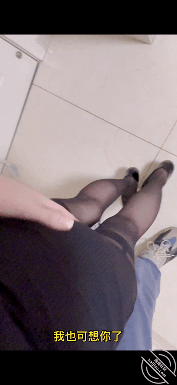 （原创视频）与美女邻居偷情的时候她老公打电话查岗，边接电话边挨操，巨刺激-老宋论坛