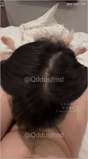 ✨推特00情侣，露脸反差女友外表清纯私下很骚，喜欢羞辱「拜托了请和我交往」水手服性爱体验！（2V）愃-老宋论坛