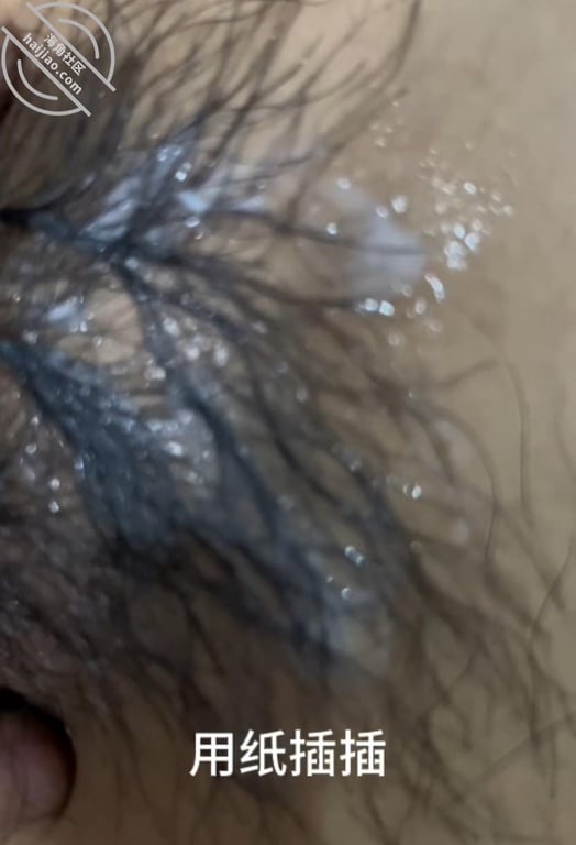 七.操50岁亲妈，暴力抽插，手扶墙，偷倒酸奶舔逼被骂，对白刺激 配图3