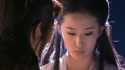 【AI短剧】《神雕侠侣》刘亦菲版小龙女被龙骑士尹志平破瓜片段未删减版附极品刘亦菲 配图6