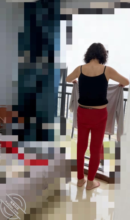 "9"用跳楼威胁老妈，老妈真害怕了，极不情愿的给了我第一次 - 老宋论坛-老宋论坛