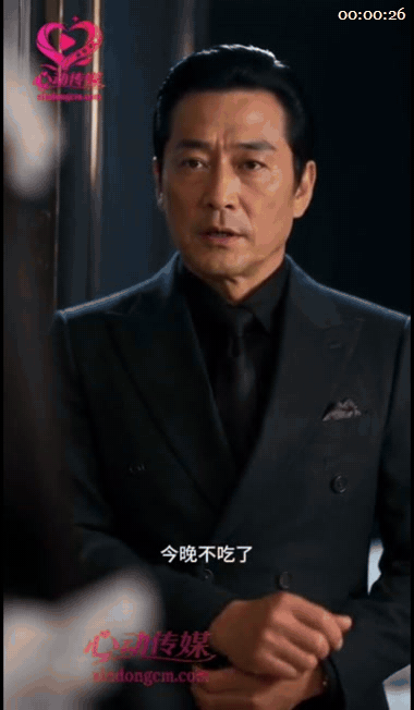 【AI短剧】《身体通行证》EP1-6集，冷酷主人其实是4，买下男娘就是为了被那根 配图4