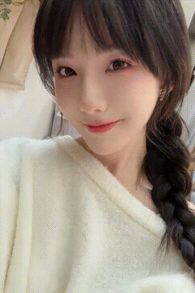 【AI脱衣】继续快手抖音小红书网红明星B站UP主 一只真栗酱！ 配图4
