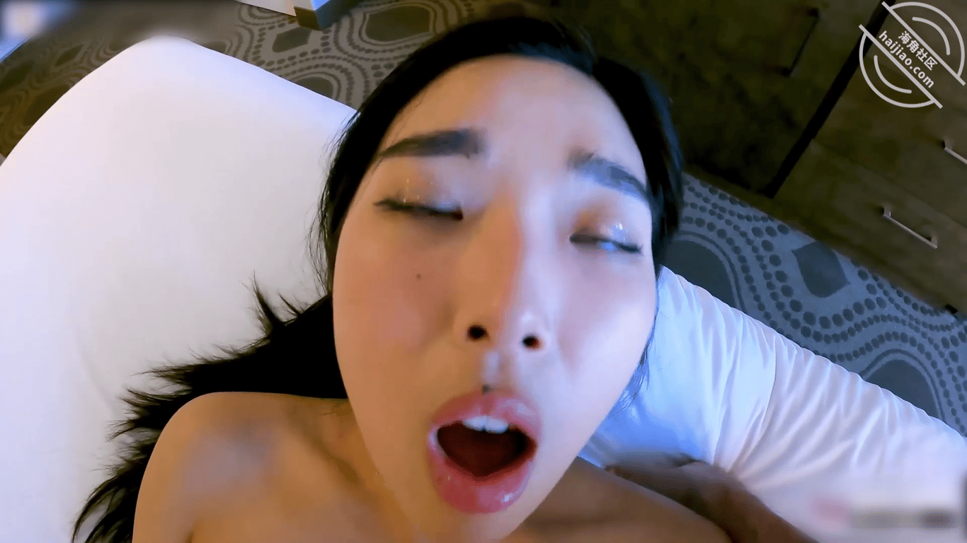 【视频帖】在酒店后入美臀骚女 叫声不断 - 老宋论坛-老宋论坛