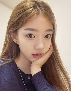 【某某门事件】第583弹 吉林长春巨乳母狗赵艳性爱自拍流出 精神小妹和男友酒店激 配图11