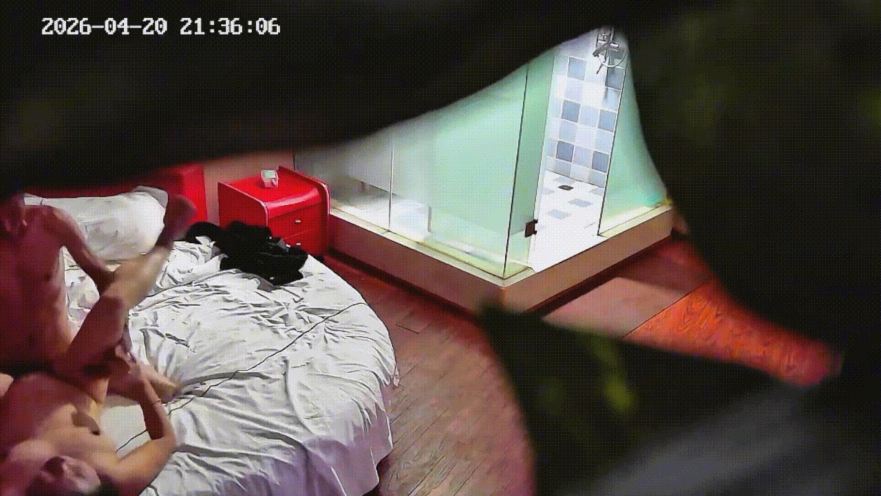 酒店隐秘绿叶房偷拍！肌肉猛男勾搭同村打工少妇，激情猛操让她高潮连连爽到飞起 配图7