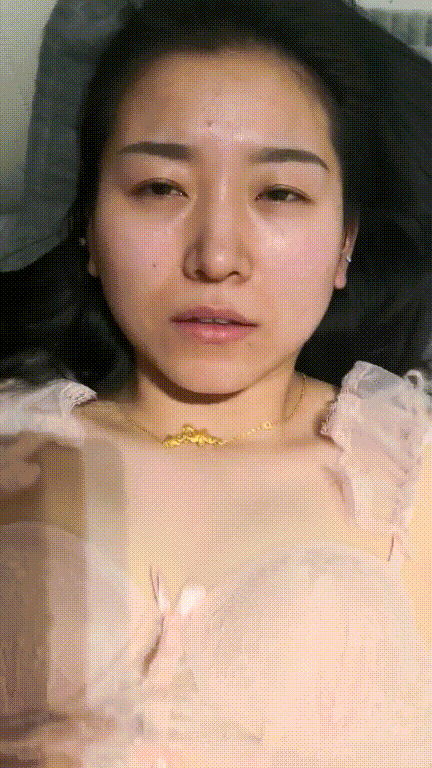 厦门人妻高二语文老师，趁学生做家访勾搭学生爸爸，口交乳交无套内射，不知道他老公看 配图7