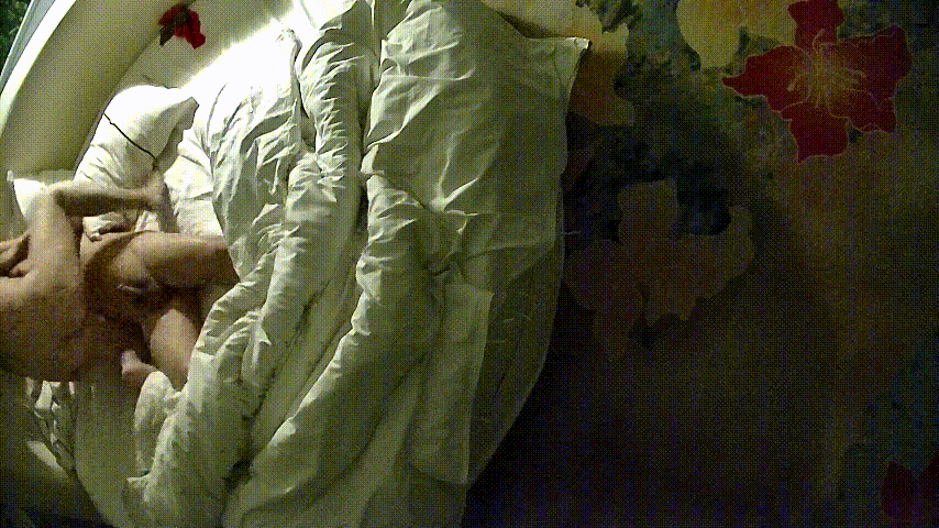 中年夫妻激情爆棚！69激战高潮连连，男人荷尔蒙飙升猛冲又狠又快！ 配图2