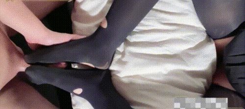 【SM调教】【浵卡Tokar】COS调月莉音破洞黑丝足交+暴力后入+疯狂骑乘,丝 配图4
