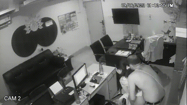 印度办公室激情监控大曝光！老板狂干秘书多次高潮，被摄像头全程偷拍！ 配图5