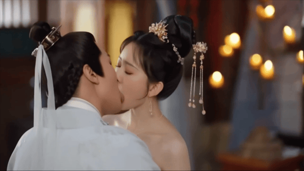 【AI脱衣+AI推演】魔改电视剧《卿卿日常》尹峥（白敬亭饰）把李薇（田曦薇饰）按 配图2