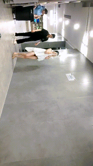 ⚫️温泉洗浴女士间内部真实偷拍，环肥燕瘦各种小姐姐裸身，刺青美女的阴毛腋毛很浓密，应该很骚吧 - 老宋论坛-老宋论坛