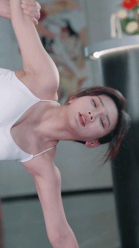 擦边短剧《豪门之外&家门之外（49集）》堪比三级精彩又刺激！ 配图2