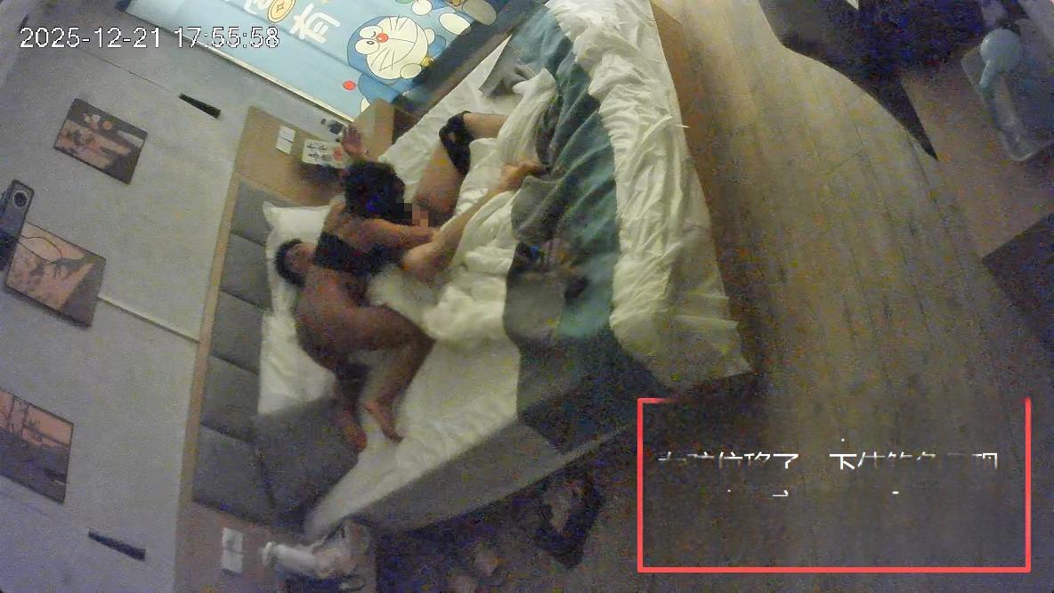 12-21流出乐橙酒店偷拍模特身材美女被性欲很强的男友连续干了几炮呻吟给力 配图6