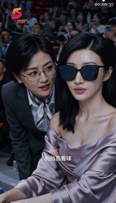 【AI短剧】蜜月新剧《我的女友景甜》EP1-6集恶搞版，在决赛现场看见帝国猛虎张 配图4