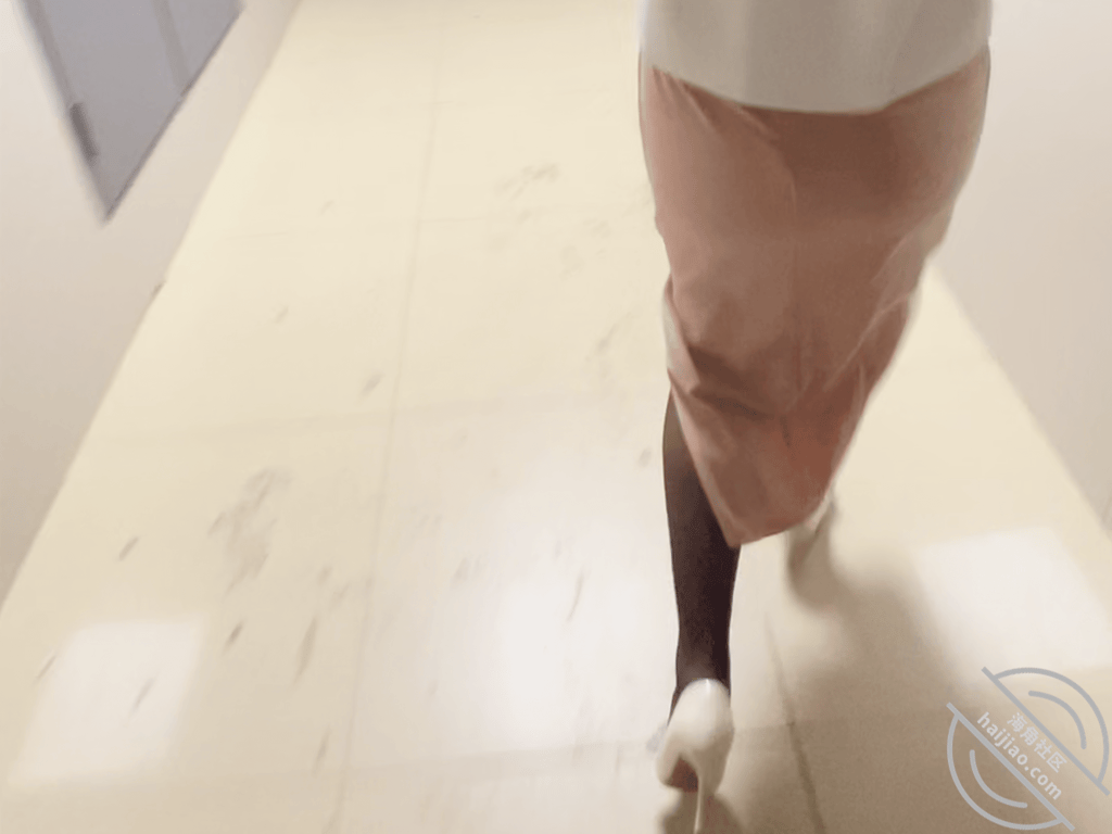 【NTR全程录制】换妻聚会分开交换互插对方老婆，两个女人整夜未眠，真刺激 - 老宋论坛-老宋论坛