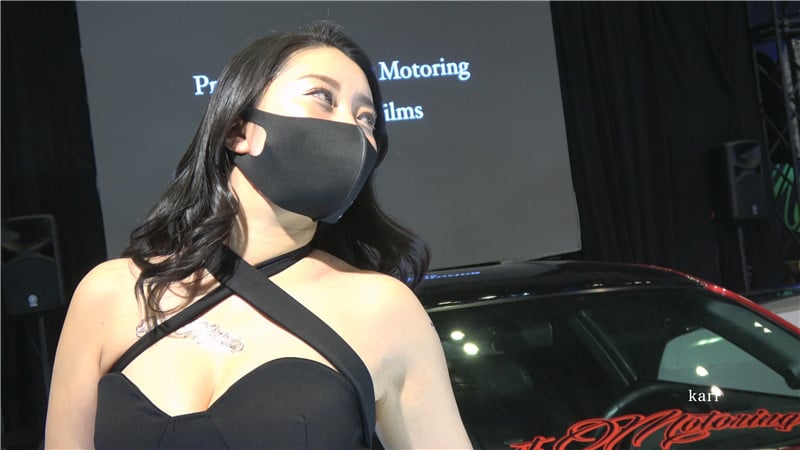 东京车展极致偷拍！色魔摄影师用高清镜头狠抓美女模特爆乳与性感美腿的诱人瞬间 配图11