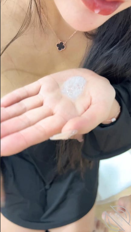 超极品的人妻偷情流出,被情人拍摄调教乳交口爆大尺度视频曝光 配图2