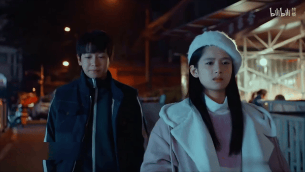 【AI脱衣+AI推演】魔改版电视剧《风犬少年的天空》张婧仪,周依然 配图5