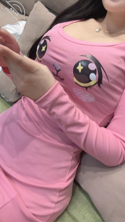 极品粉色大眼睛,好想喂她吃竹子,全程无尿点,属实顶穿了!!! - 老宋论坛-老宋论坛