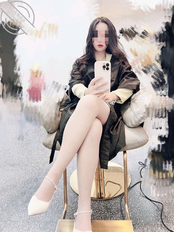 【绿帽原创】带老婆多人4P被灌醉，酒后发情被海友们扒光无套轮奸了！ - 老宋论坛-老宋论坛