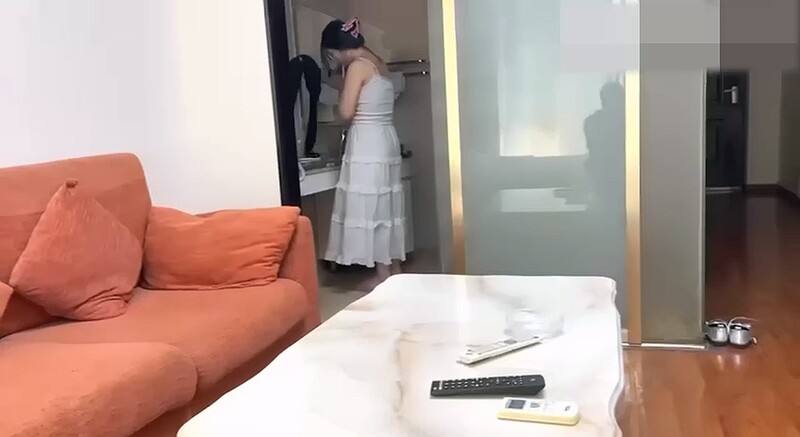 18岁丰满尤物激情约啪❤️大奶又白又软 多姿势狂操吸奶内射高潮连连♐ - 老宋论坛-老宋论坛