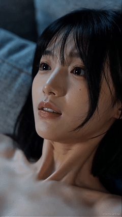 【AI自制小短剧】《等一个人回来》第1-8全集合奇幻的按摩椅竟然能幻化成人形，撞 配图3