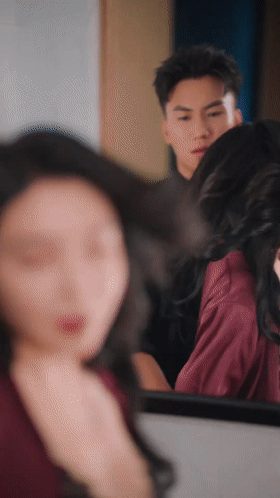 身价千万网红eliy教母上岸后自导自演 擦边短剧《上司请接招》！ 配图12