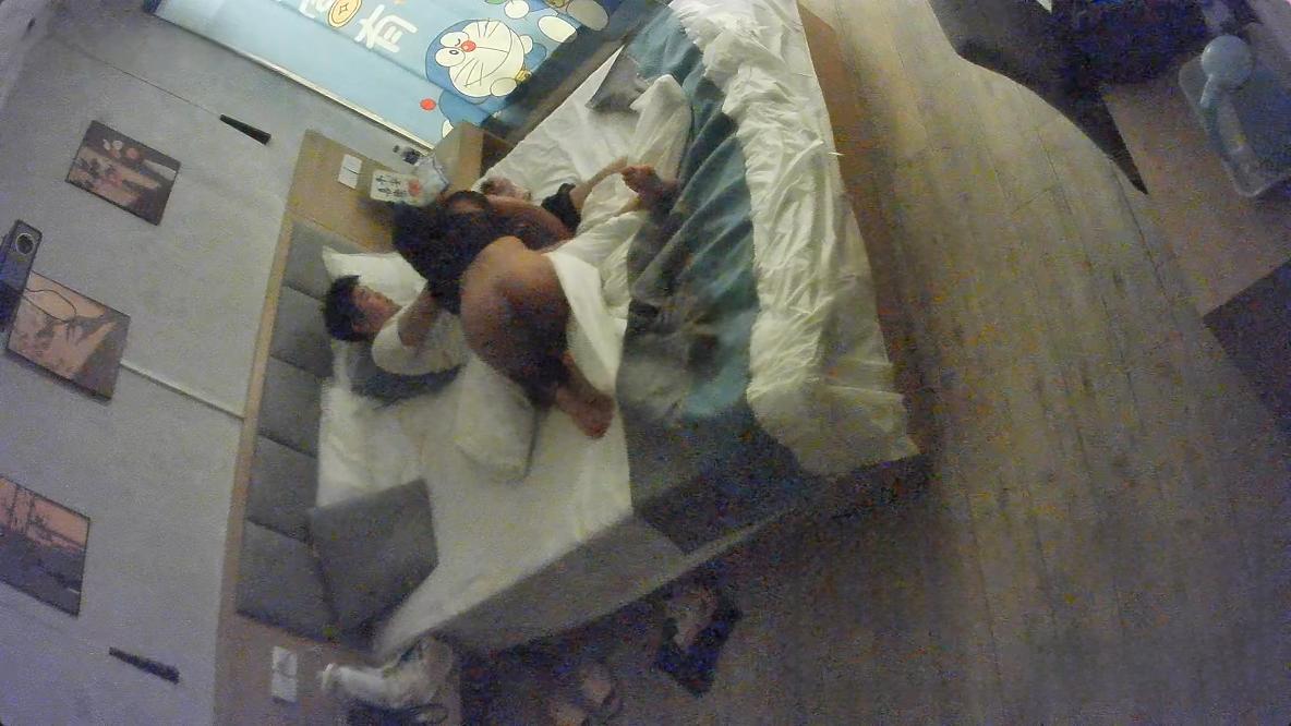 12-21流出乐橙酒店偷拍模特身材美女被性欲很强的男友连续干了几炮呻吟给力 配图5
