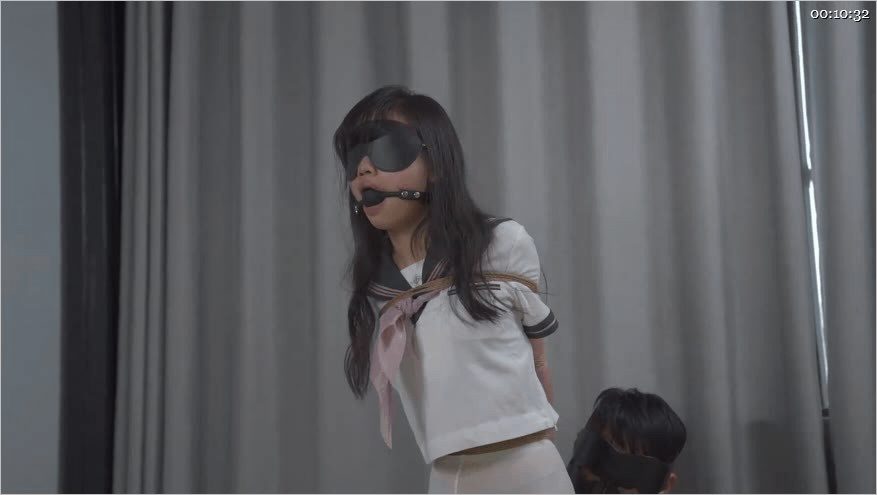 ㊙【SM调教】【象人工作室】多人捆绑女女捆绑女主颜值都非常在线满足你的一切幻想束 配图3