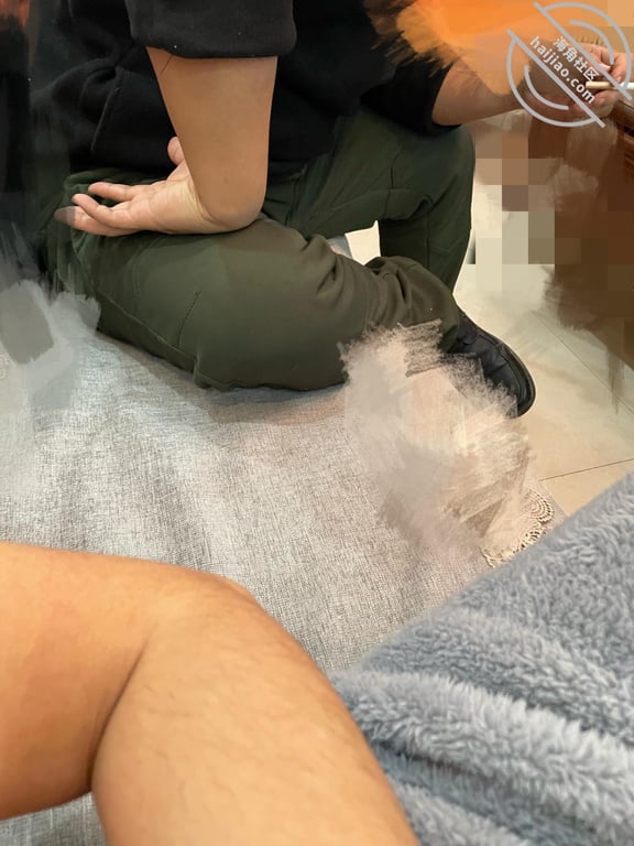 【巨乳表姐33】姨和姨夫来看姐姐，我偷偷插爆姐姐的嘴！太刺激了-老宋论坛