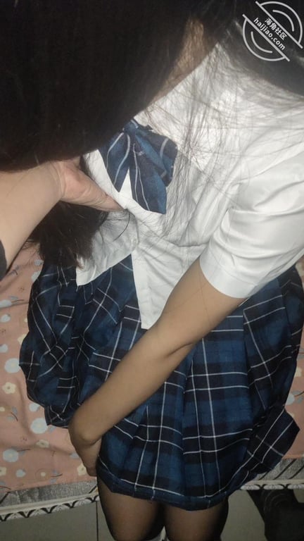 视频 让女儿穿着她闺密的jk和黑丝 让我享受双重刺激 闻着她闺蜜味道射 - 老宋论坛-老宋论坛