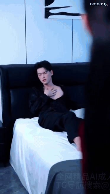 【AI短剧】《双女深喉》EP1-8集，以为是过敏其实欲火焚烧，反差仙人跳的叫床服 配图2