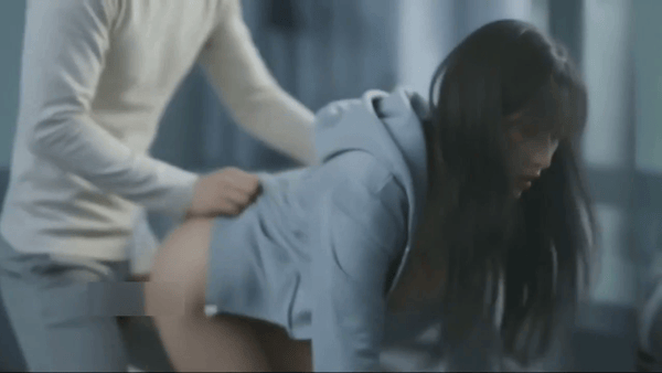 【AI脱衣+AI推演】魔改版电视剧《难哄》完整版11分钟 章若楠 张淼怡 配图16