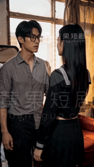 【AI短剧】《快门沦陷》光影交错爱意失控第2-3集愃 配图4