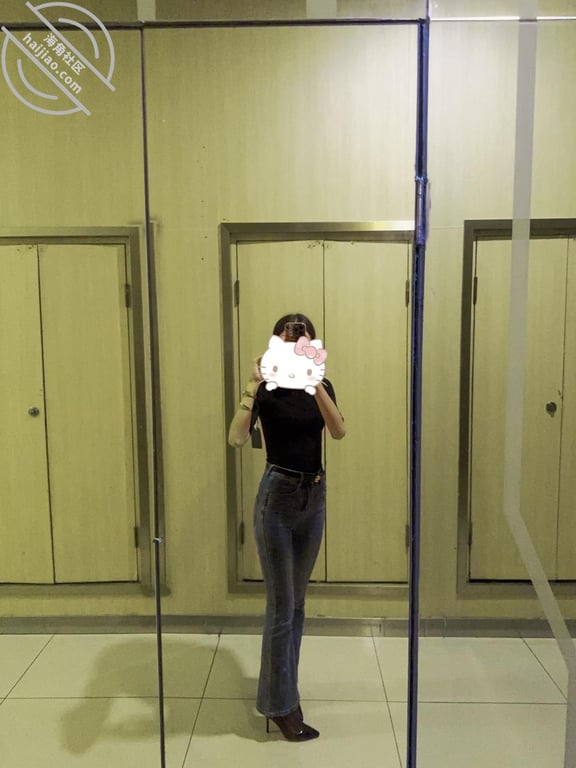（原创54）聊天中女儿厕所里的裤里丝，让我欲罢不能啊 配图2