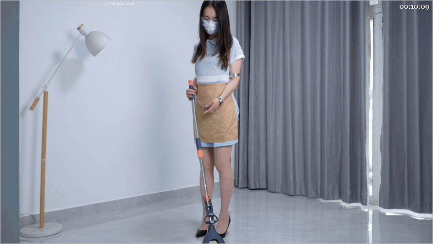 ㊙️【SM调教】【Raymond】我的Sub小娇妻第一集 被惩罚的小娇妻 手铐臂拷鞋内红豆钩固定吸允玩具好利来制服-老宋论坛