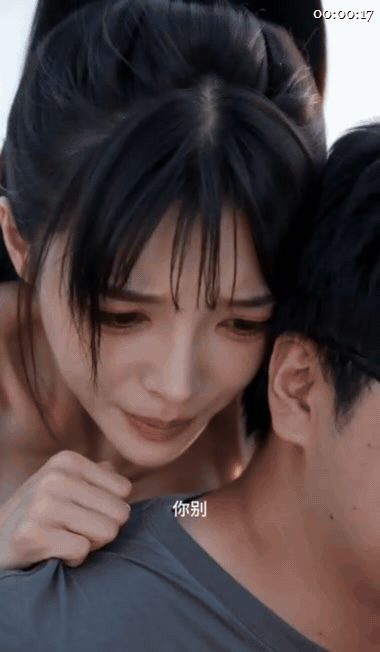 【AI短剧】《雪儿的大学生活》EP1-6集，反差女大学生放荡又刺激的高中禁大学松 配图2