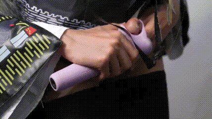 国产Cd夜城 啊不行要射了 明日香被捆绑吊起来炮机高速狂插屁穴爽得尿尿直喷振动棒 配图15