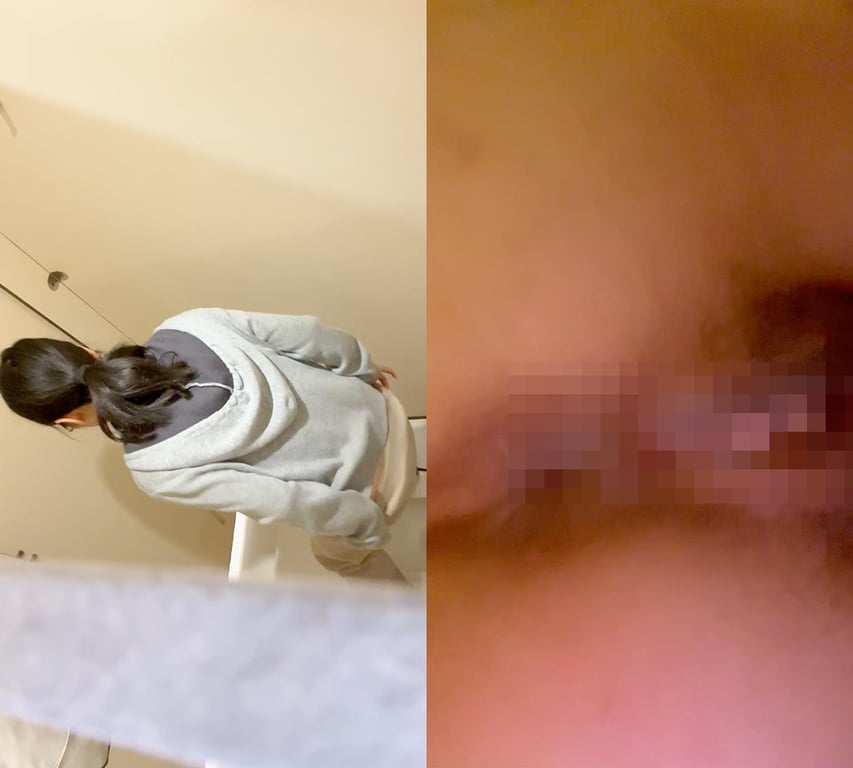 【爆款私房】346元顶级厕拍！极品舞蹈大学生嫩逼第21期：尿尿拉稀差点把粑粑拉到 配图3