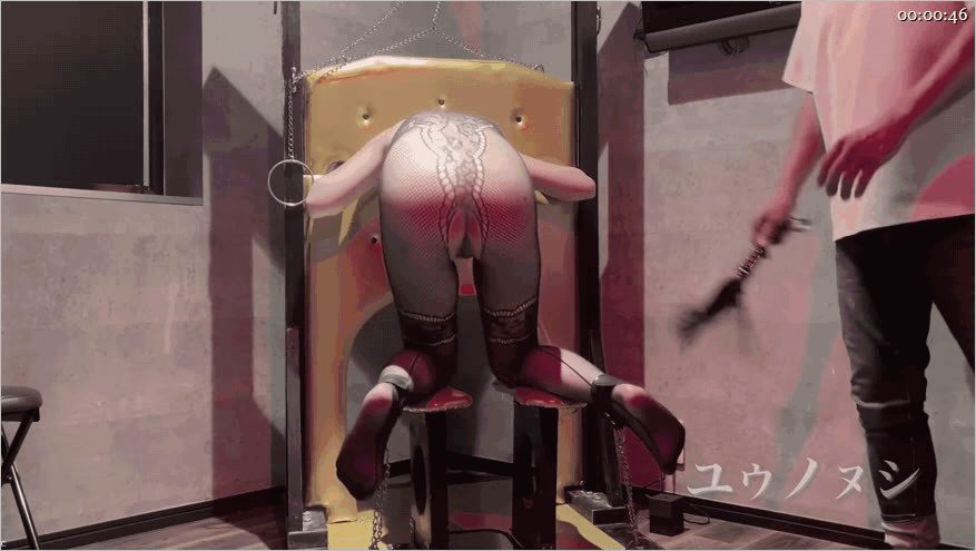 【SM调教】【itsukano _Yuu】日调教博主 -鞭打系列4V 配图2